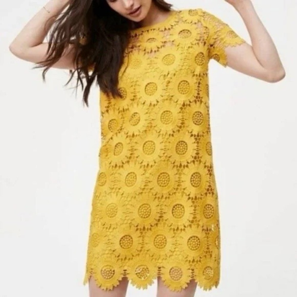 ANN TAYLOR LOFT YELLOW CROCHET SUNFLOWER SHEATH DRESS - Size 4
